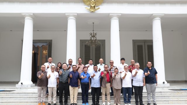 Gubernur Andra Soni Gagas Proyek Percontohan SMK Link and Match dengan Industri untuk Tekan Pengangguran