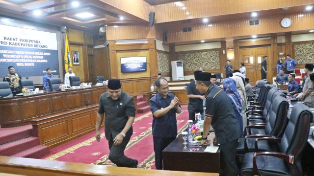 Fraksi DPRD Kabupaten Serang Setujui 3 Raperda Usul Bupati