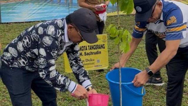 Pemkot Tangerang Tanam Pohon Duku di Rangkaian RAKERNAS APEKSI 2026 Medan