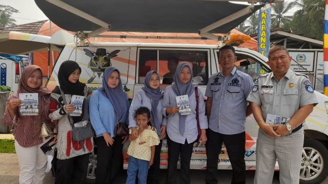 Jasa Raharja Banten Bersama Bapenda Hadirkan Samsat Keliling pada HUT ke-44 Desa Sukasari