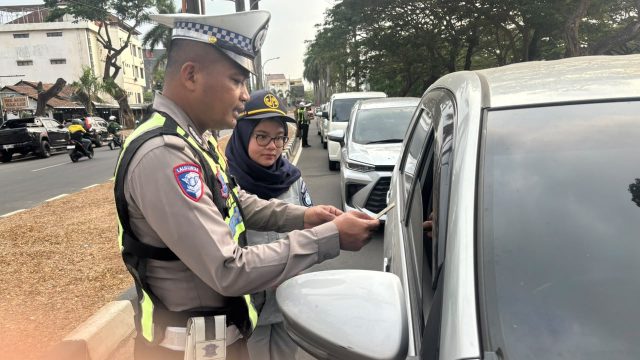 Penertiban PKB dan SWDKLLJ Humanis, Jasa Raharja Kenalkan E-TBPKP sebagai Bukti Bayar Pajak Digital Resmi